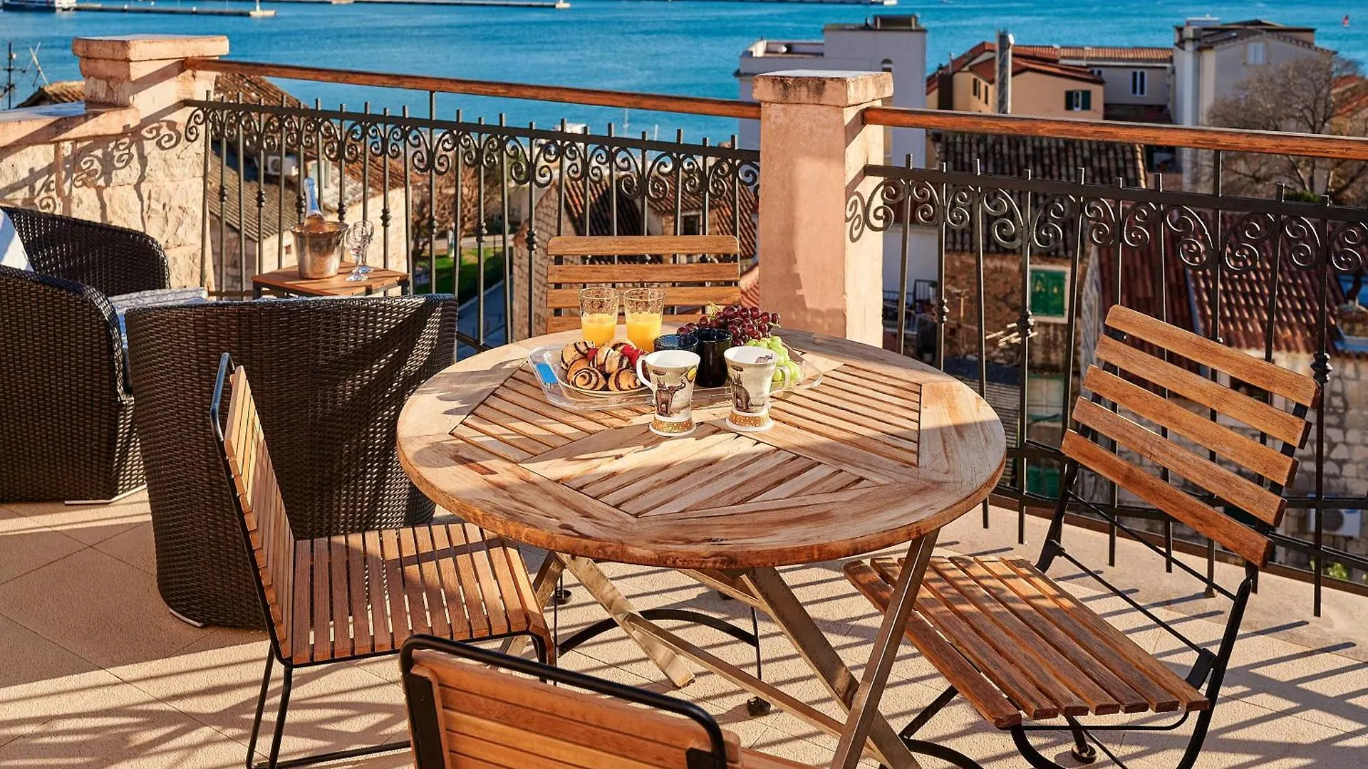 Top Croliday Rooms Split 0*,  Kroatien